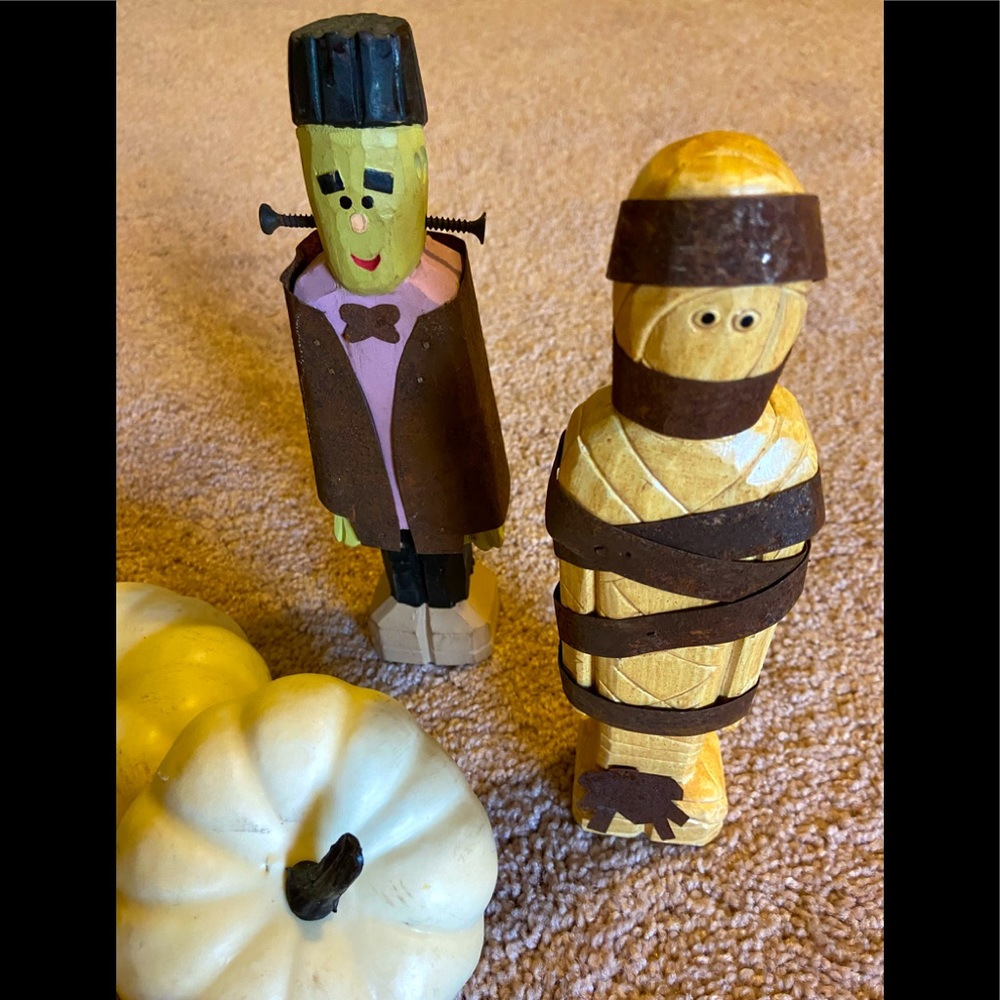 Halloween 🎃 Decor , pumpkins, figurines